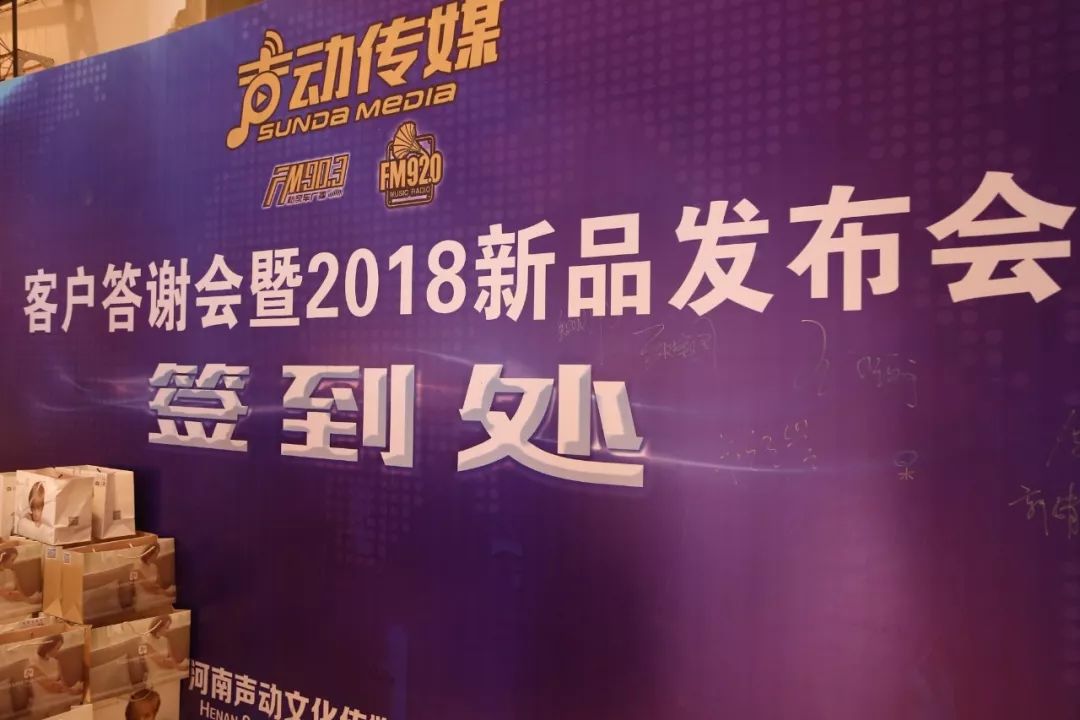 抖音推荐下的新澳门与香港未来免费资料政策全面解读（2025年展望）